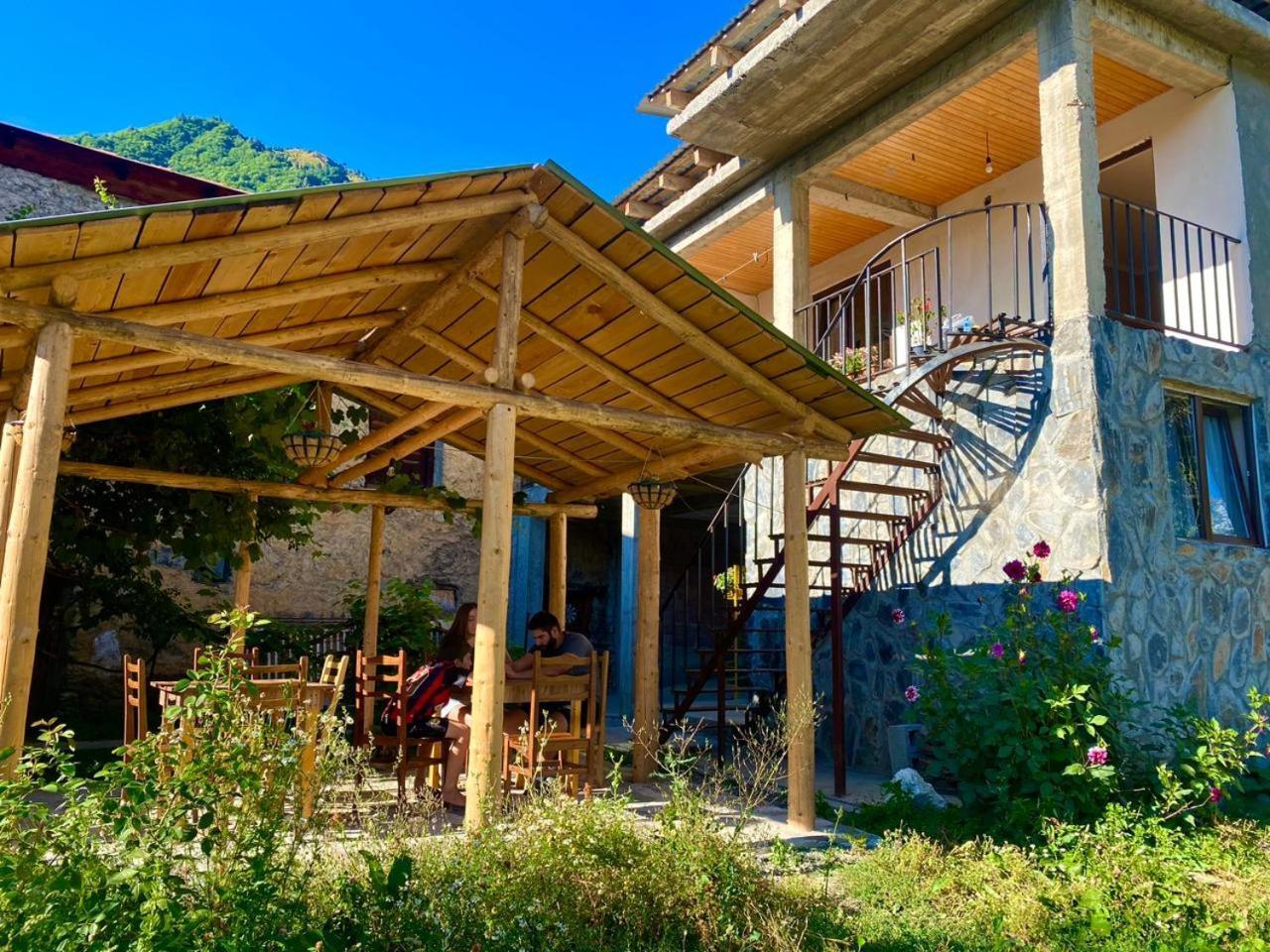 Guesthouse Venera Местія Екстер'єр фото