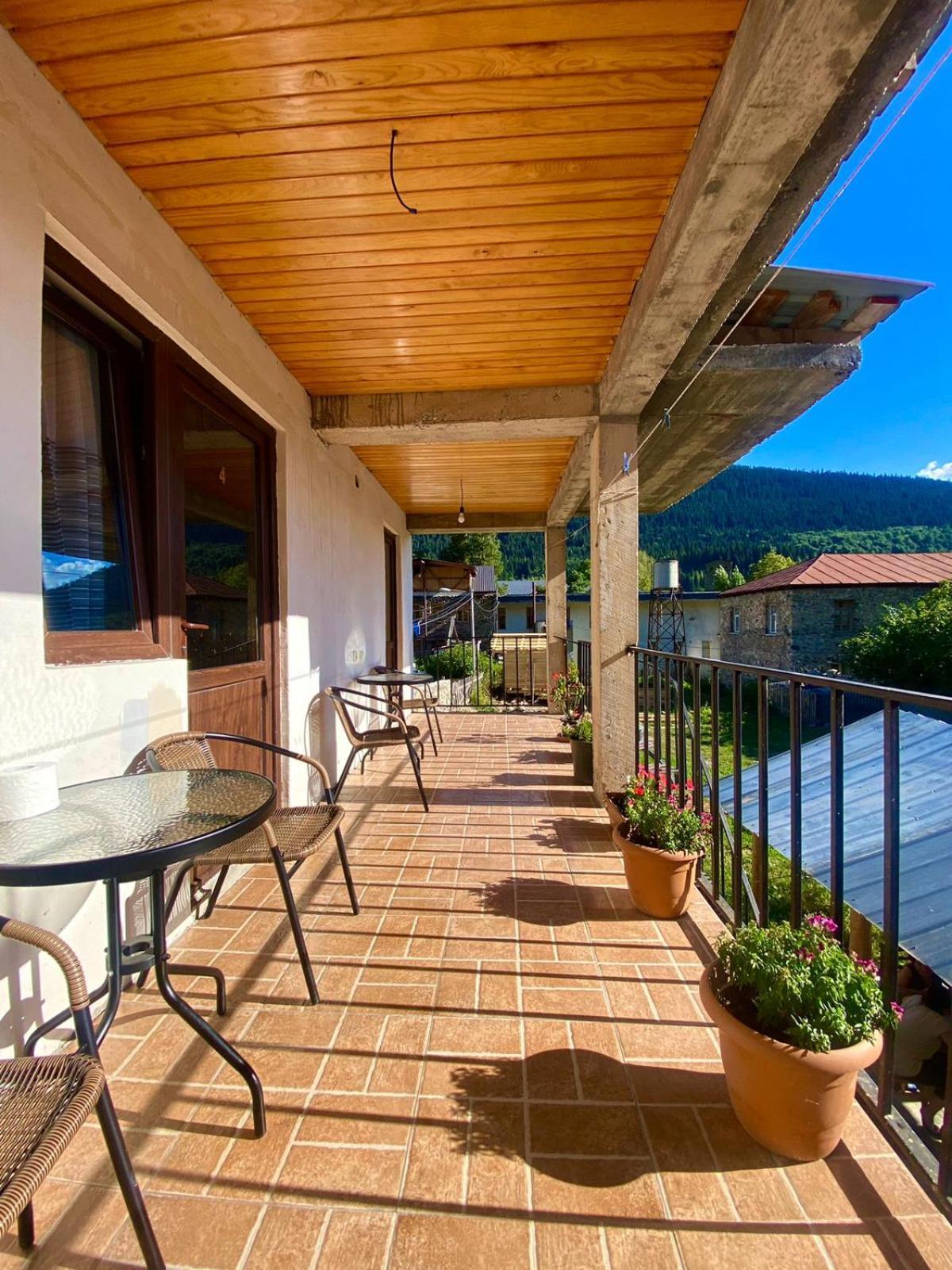 Guesthouse Venera Местія Екстер'єр фото