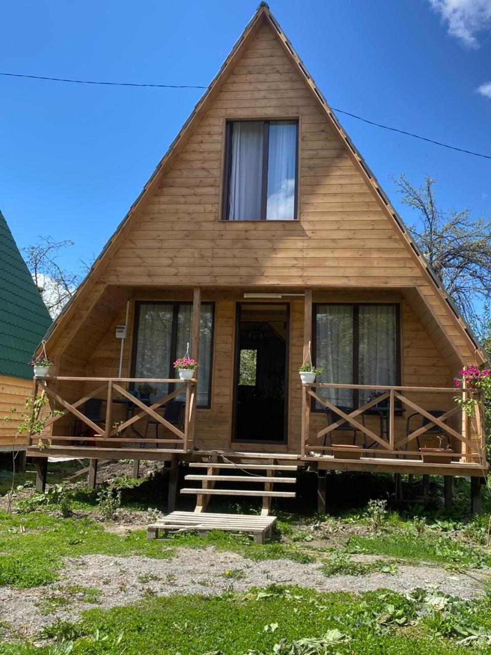 Guesthouse Venera Местія Екстер'єр фото